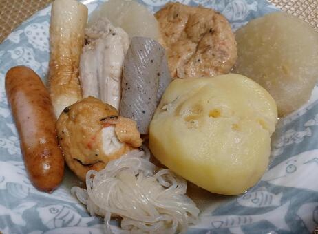 沖縄おでん 沖縄おでん,ダイコン,大根の写真素材