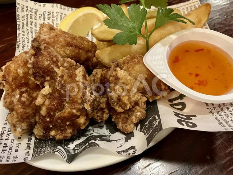 唐揚げとポテト 唐揚げとポテト,唐揚げ,ポテトの写真素材