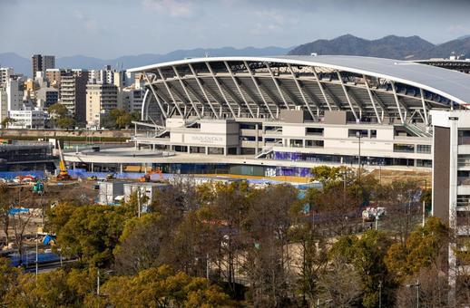 開業間際で工事中のスタジアム エディオンピースウイング広島,広島サッカースタジアム,競技場の写真素材
