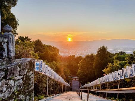 献灯 献灯 高良大社,高良山,太陽の写真素材