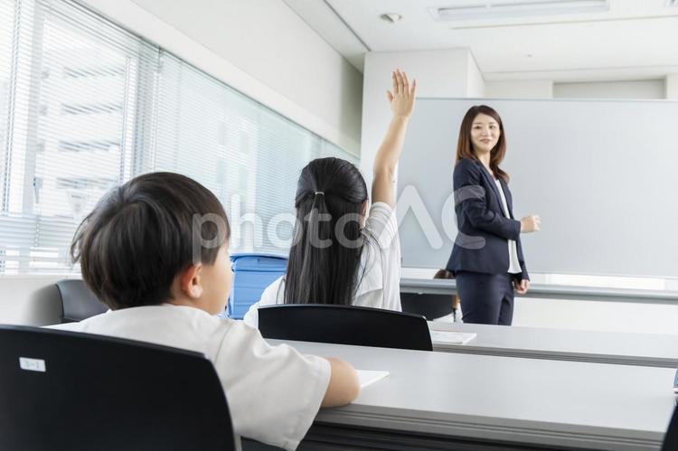 学習塾の講師　cram school 塾,学習塾,習い事の写真素材