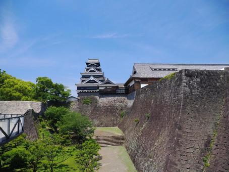 復興中の熊本城2025年初夏 復興中の熊本城2025年初夏 熊本城,熊本県,城跡の写真素材