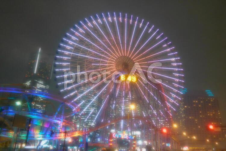みなとみらい　観覧車　夜景 みなとみらい,観覧車,夜景の写真素材