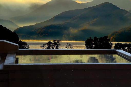 A spectacular open-air bath that you can enter while watching the sunrise, JPG A spectacular open-air bath that you can enter while watching the sunrise, hot spring, outdoor bath, bath, JPG