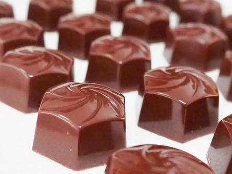 ミルクチョコレートのアップ ミルクチョコレートのアップ チョコレート,ミルクチョコ,スイーツの写真素材