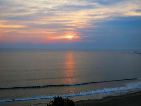 宮崎青島ビーチ_3 宮崎青島ビーチ_3 宮崎青島ビーチ,青島ビーチ,朝焼けの写真素材