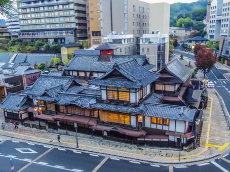 【愛媛県】松山市・道後温泉街 道後温泉,道後温泉本館,温泉街の写真素材