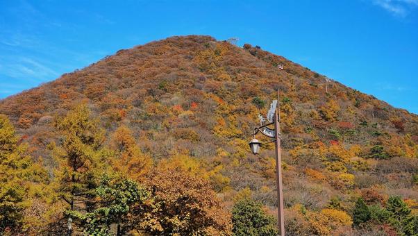 榛名富士の紅葉 紅葉,アウトドア,登山の写真素材
