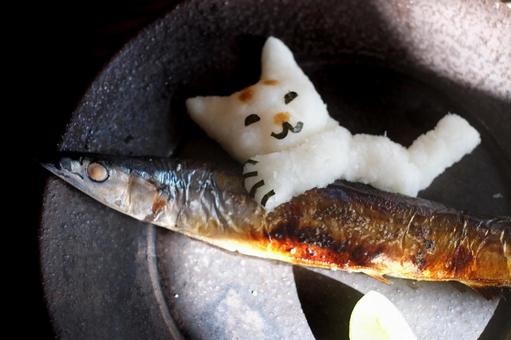 Grated radish art and saury, cá chó, grated art củ cải, cá thu đao nướng muối, JPG