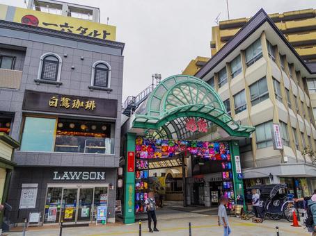 【愛媛県】松山市・道後商店街 道後商店街,道後温泉,アーケードの写真素材