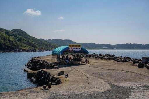 夏の七ツ釜散策 七ツ釜,玄海国定公園,景勝地の写真素材