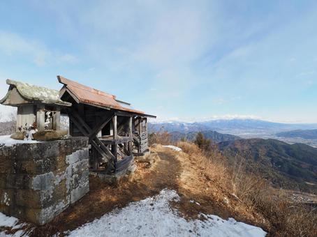 子壇嶺岳山頂 子壇嶺岳山頂 子壇嶺山,山頂,里山の写真素材
