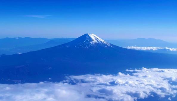 上空から見た富士山 航空写真風 上空から見た富士山 航空写真風の写真