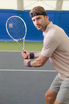 ラケットをかまえる男性 男性,外国人,テニスの写真素材