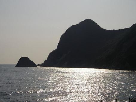 日本の風景 海 逆光 日本の風景 海 逆光の写真