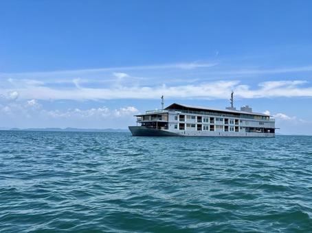 Ship on the sea, JPG Ship on the sea, JPG