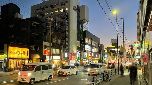 京橋駅付近の夜のある風景 R710A夜 京橋駅付近の夜のある風景 R710A夜の写真