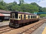 わたらせ鉄道の神戸駅に停車している電車 わたらせ渓谷鉄道,わたらせ鉄道,神戸駅の写真素材