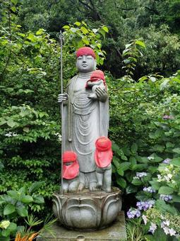お地蔵さん お地蔵さん お地蔵さん,お寺,日本の写真素材