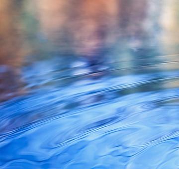 紅葉と波紋、水紋17 紅葉と波紋、水紋17の写真