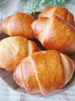バターロールの写真