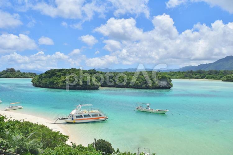 エメラルドグリーンの海　川平湾-2 川平湾,石垣島,沖縄の写真素材
