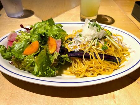 パスタランチ パスタランチ ランチ,パスタ,ランチセットの写真素材