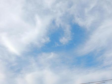 【空の写真】秋空 【空の写真】秋空 秋空,空,雲の写真素材