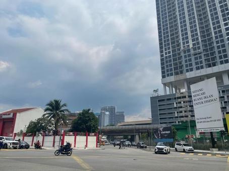 東南アジアの発展する街の一瞬 東南アジアの発展する街の一瞬 建物,海外,高層ビルの写真素材