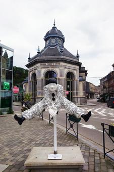 Clown monuments in the city, JPG Clown monuments in the city, JPG