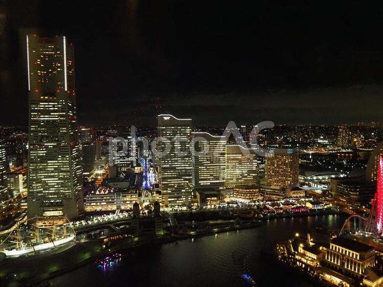 横浜みなとみらいの夜景 夜景,横浜,みなとみらいの写真素材