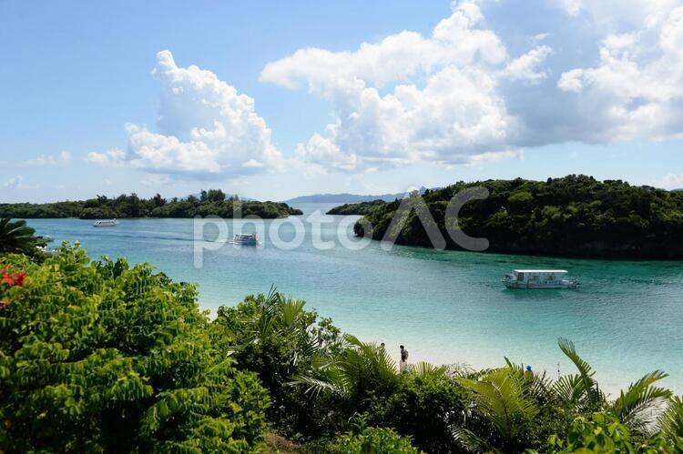 石垣島　川平湾の風景・景色 川平湾,石垣島,夏の写真素材
