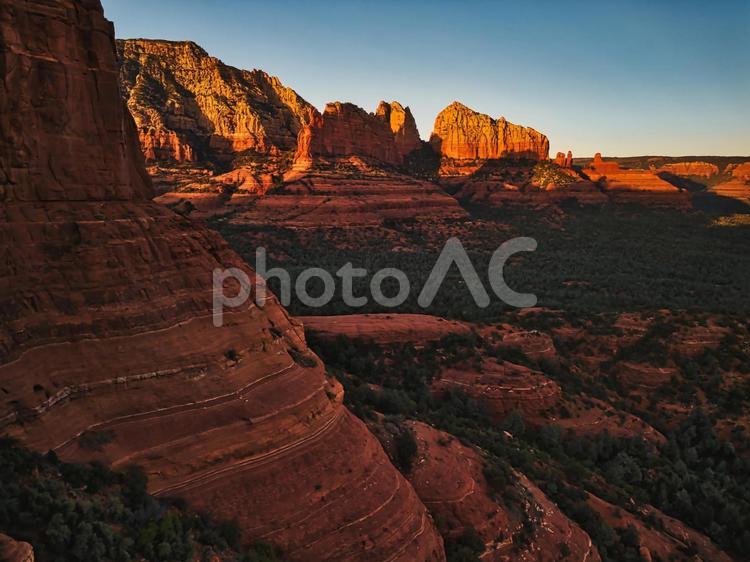 夕暮れのアリゾナの壮大な景色 アリゾナ,セドナ,アメリカの写真素材