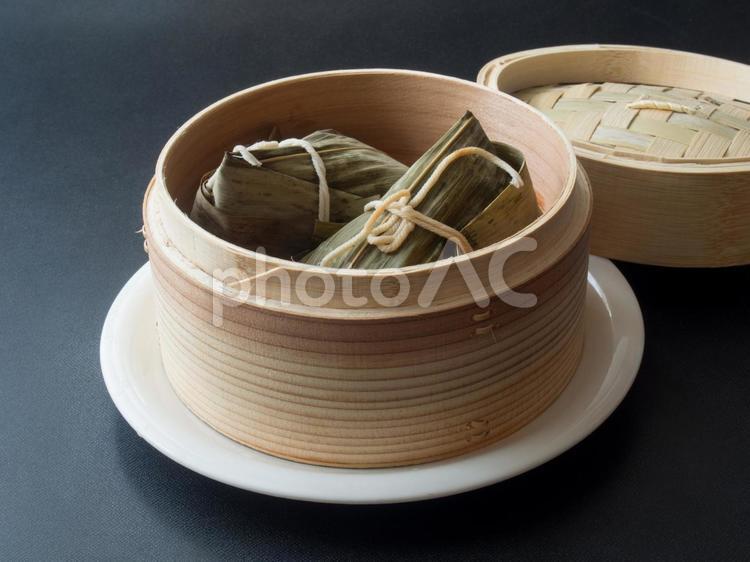 中華ちまきと蒸籠 ちまき,粽,中華の写真素材