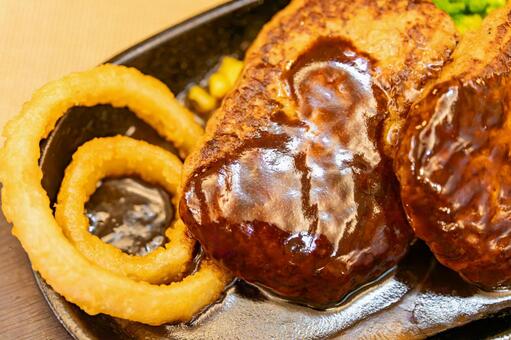 おいしいハンバーグ ハンバーグ,肉料理,料理の写真素材