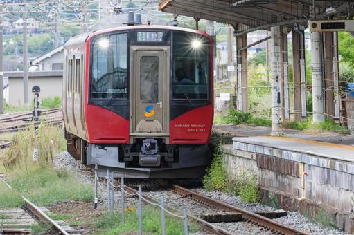 しなの鉄道 しなの鉄道 しなの鉄道,しなの色,小諸駅の写真素材