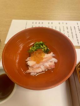 豪華なカニといくらの和食 豪華なカニといくらの和食 和食,日本料理,カニの写真素材