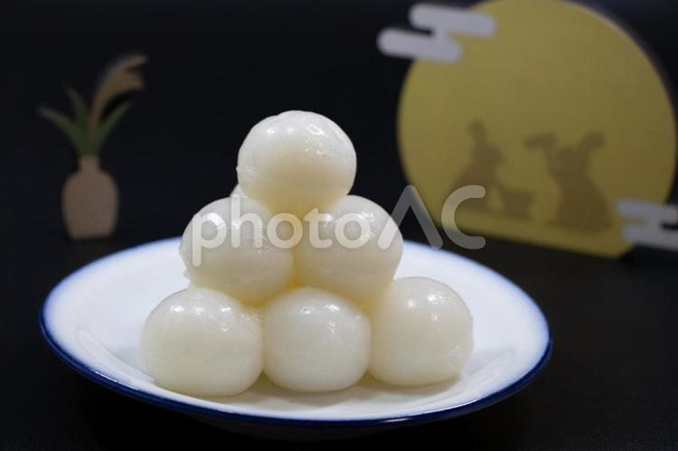 月見だんご 月見だんご,月見,うさぎの写真素材