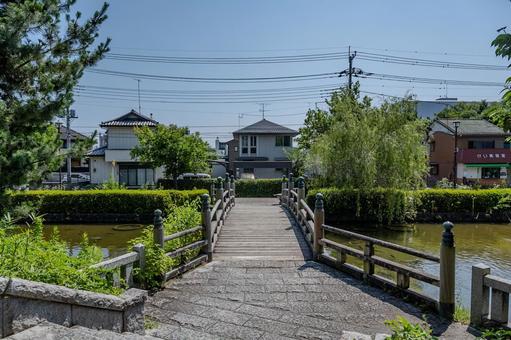 忍城東門から見た景色 忍城東門から見た景色 忍城,住宅地,青空の写真素材