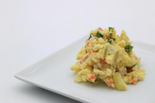 自家栽培きたあかりで作ったポテトサラダ 自家栽培きたあかりで作ったポテトサラダの写真