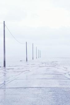 海に消えた道 海に消えた道の写真