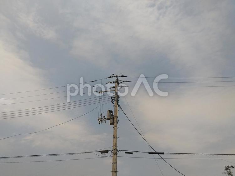 電柱のある風景 電柱,電線,電信柱の写真素材
