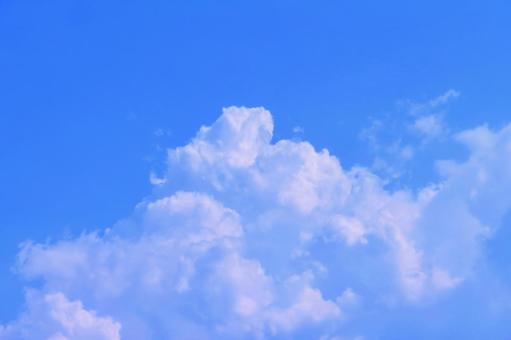 空画像・背景素材/夏の空雲 空画像・背景素材/夏の空雲の写真