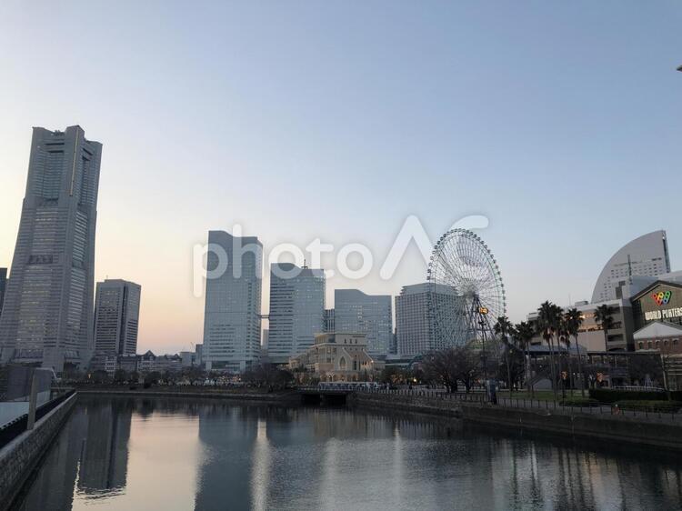 みなとみらい夕景 横浜,みなとみらい,ランドマークタワーの写真素材