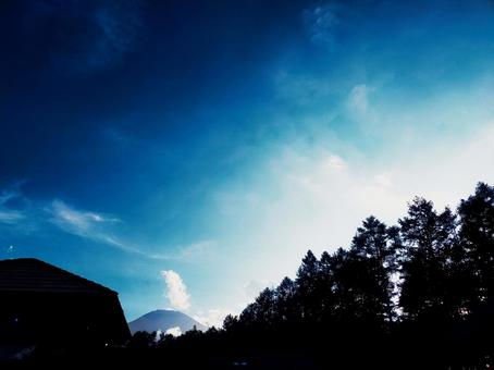 夕刻の空 夕刻の空の写真