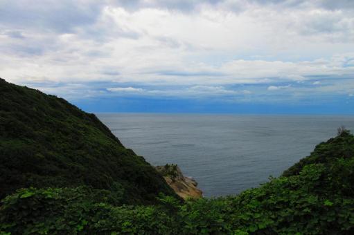 島根県-地蔵崎から望む日本海 島根県-地蔵崎から望む日本海 地蔵崎,海,日本海の写真素材