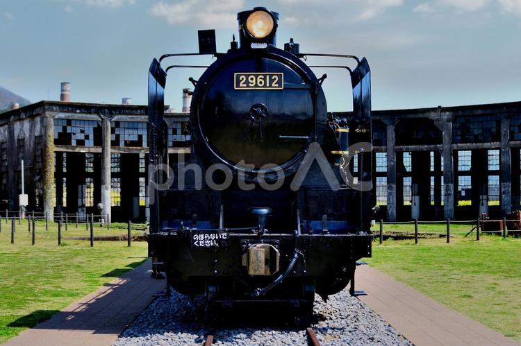 静止した鉄の巨体 豊後森機関庫,蒸気機関車,鉄道遺産の写真素材