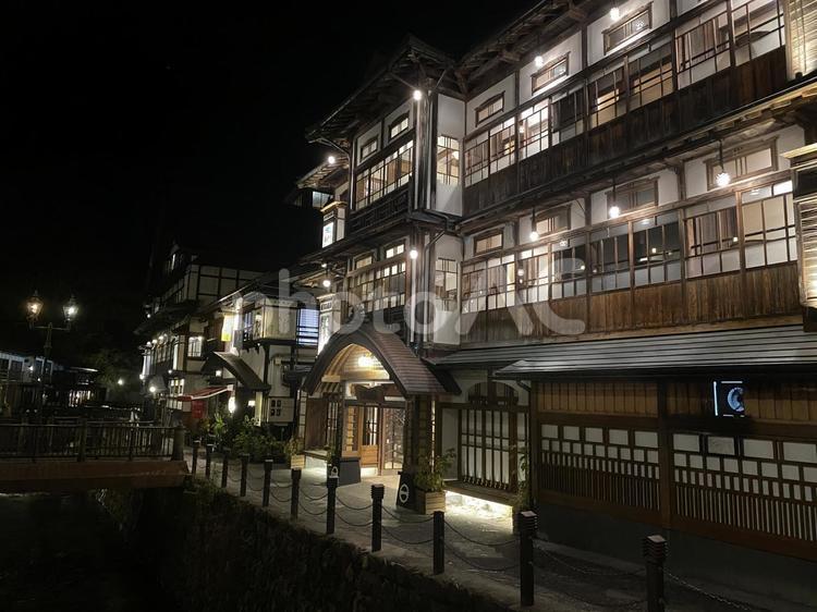 山形県　尾花沢市　銀山温泉 銀山温泉,温泉街,聖地の写真素材