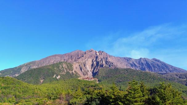 【鹿児島県】湯之平展望所から眺める桜島 【鹿児島県】湯之平展望所から眺める桜島の写真