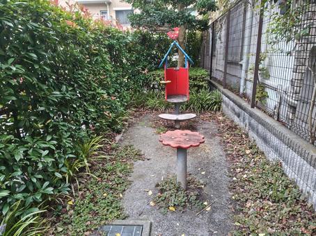 ぽつんと残された遊具 江戸川区,西葛西,路地裏の写真素材